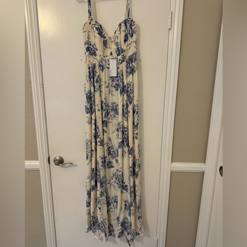 NWT Reformation Jayde Dress Lupine - size 8
